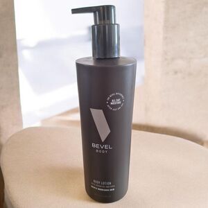 Bevel All Day Body Lotion for Men with Shea Butter and Argan Oil